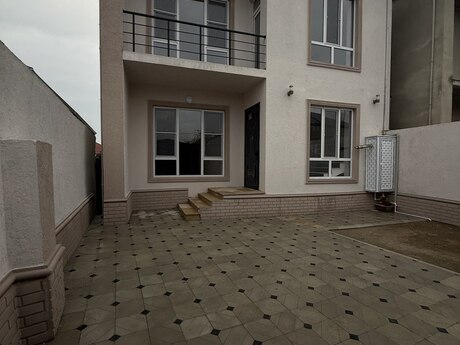 4 otaqlı həyət evi/bağ evi - Binə q. - 130 m²