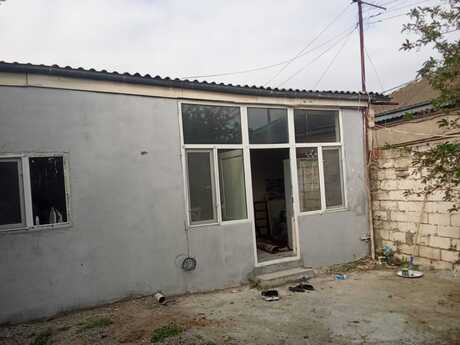 3 otaqlı həyət evi/bağ evi - Binəqədi q. - 50 m²