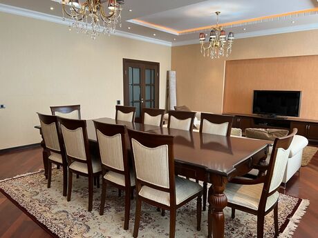 Аренда: 3-комнатная квартира, 170 м², 28 May: 1 500 ₼/мес 5