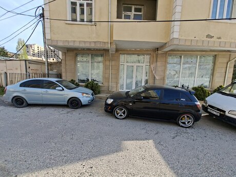 Obyekt - Xətai r. - 200 m²