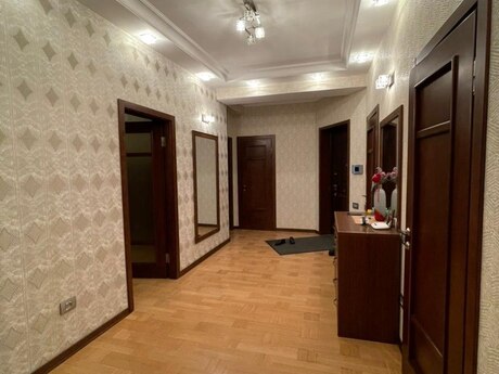 3 otaqlı yeni tikili - Nəriman Nərimanov m. - 120 m²