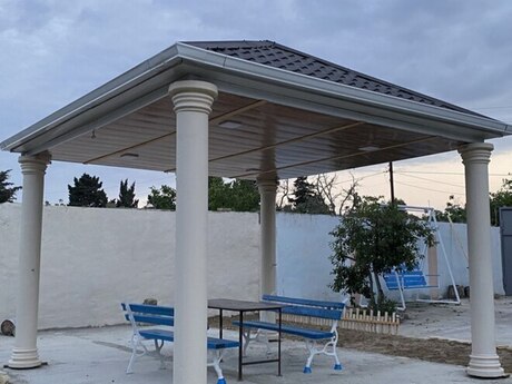 5 otaqlı həyət evi/bağ evi - Novxanı q. - 350 m²