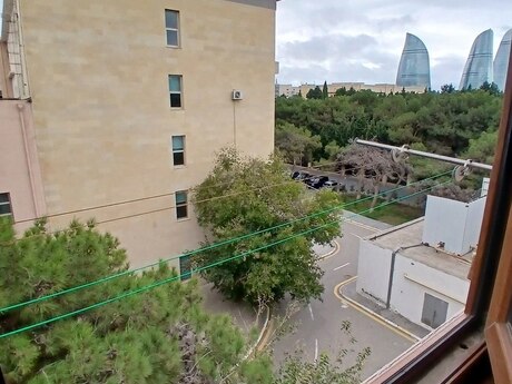 2 otaqlı köhnə tikili - Yasamal q. - 65 m²