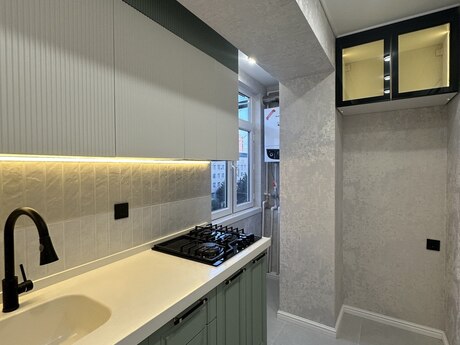 3 otaqlı köhnə tikili - Xalqlar Dostluğu m. - 65 m²