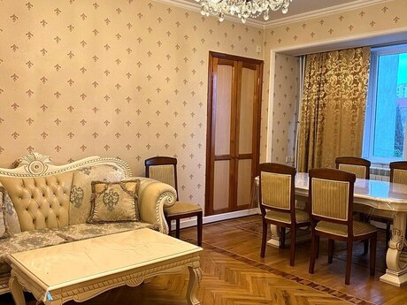 3 otaqlı yeni tikili - Neftçilər m. - 99 m²