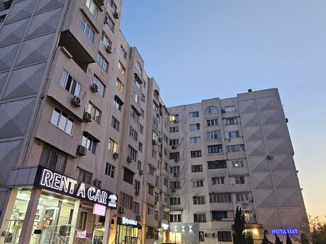 3 otaqlı köhnə tikili - Şah İsmayıl Xətai m. - 82 m²