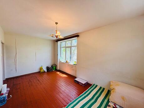1 otaqlı köhnə tikili - Bakıxanov q. - 40 m²