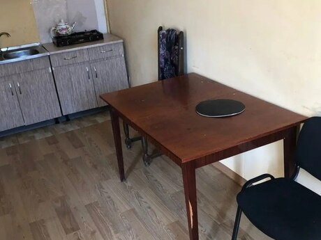 2 otaqlı həyət evi/bağ evi - Bakıxanov q. - 45 m²
