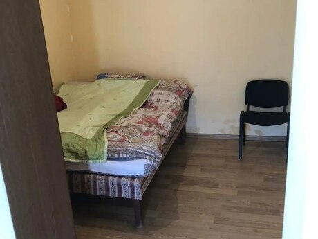 2 otaqlı həyət evi/bağ evi - Bakıxanov q. - 45 m²