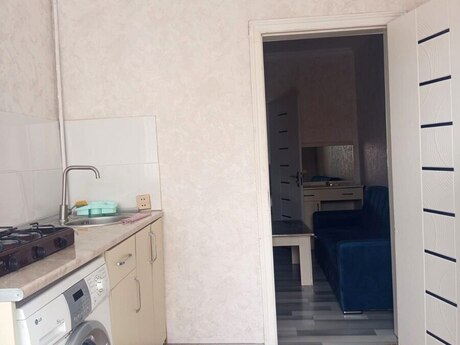 2 otaqlı həyət evi/bağ evi - Biləcəri q. - 47 m²