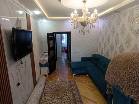 2 otaqlı köhnə tikili - Bakıxanov q. - 60 m²