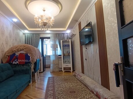 2 otaqlı köhnə tikili - Bakıxanov q. - 60 m²
