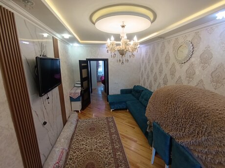 2 otaqlı köhnə tikili - Bakıxanov q. - 60 m²