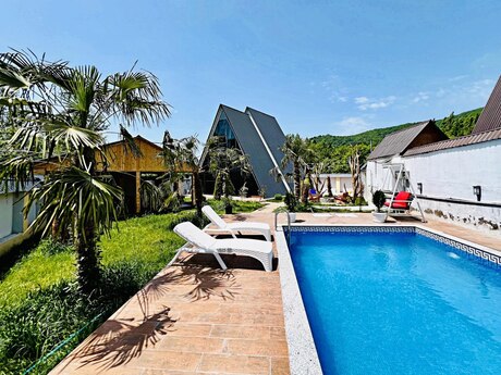 4 otaqlı həyət evi/bağ evi - Qəbələ - 96 m²