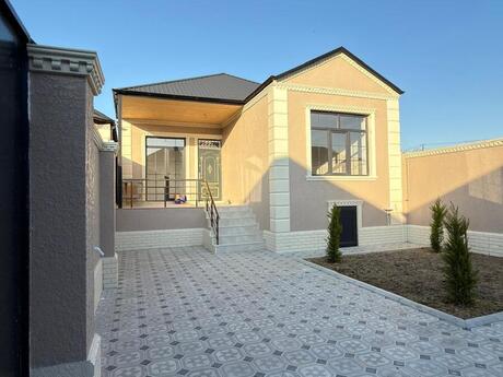 4 otaqlı həyət evi/bağ evi - Saray q. - 150 m²