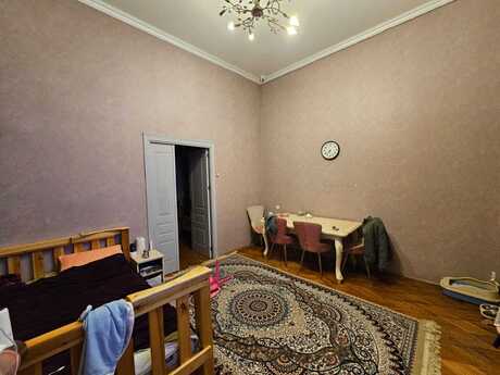 2 otaqlı köhnə tikili - Sahil m. - 55 m²