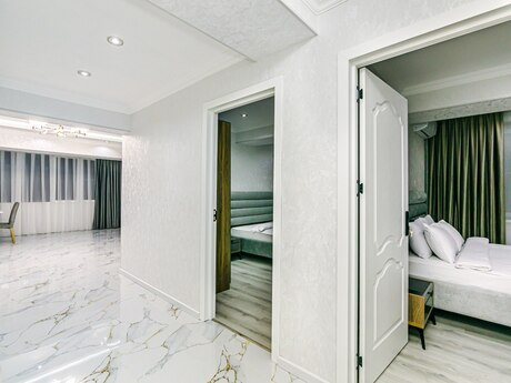 3 otaqlı köhnə tikili - 28 May m. - 82 m²