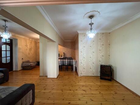 4 otaqlı köhnə tikili - Həzi Aslanov m. - 120 m²