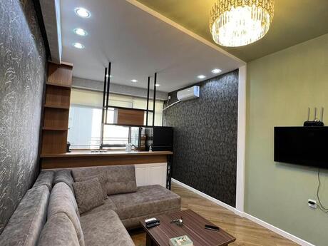 3-комн. новостройка - Насиминский р. - 85 м²