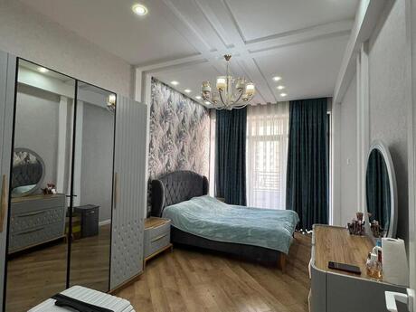 3-комн. новостройка - Насиминский р. - 85 м²