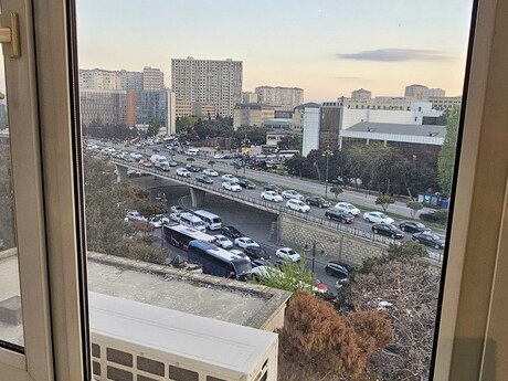 3 otaqlı köhnə tikili - 20 Yanvar m. - 75 m²