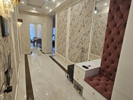 3 otaqlı yeni tikili - Nəsimi r. - 130 m²