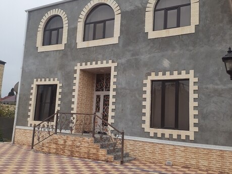 5 otaqlı həyət evi/bağ evi - Gəncə - 220 m²