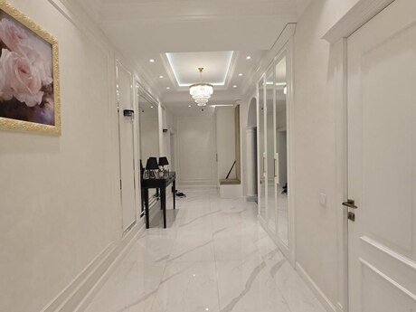 4 otaqlı yeni tikili - Ağ şəhər q. - 179 m²