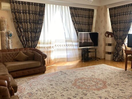 2 otaqlı yeni tikili - 28 May m. - 100 m²