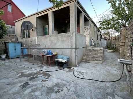 4 otaqlı həyət evi/bağ evi - Hövsan q. - 120 m²