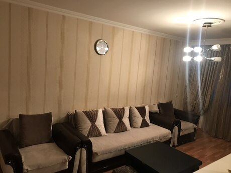 3 otaqlı köhnə tikili - Xalqlar Dostluğu m. - 56 m²