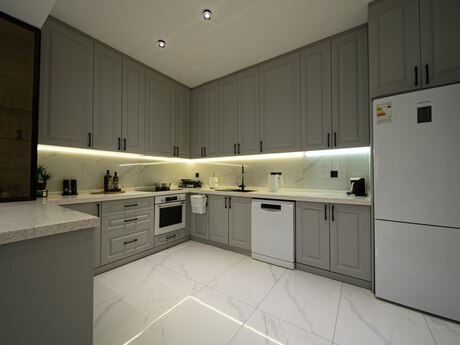 4 otaqlı yeni tikili - 28 May m. - 120 m²