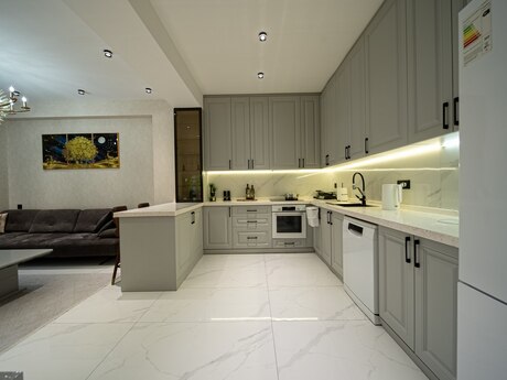 4 otaqlı yeni tikili - 28 May m. - 120 m²