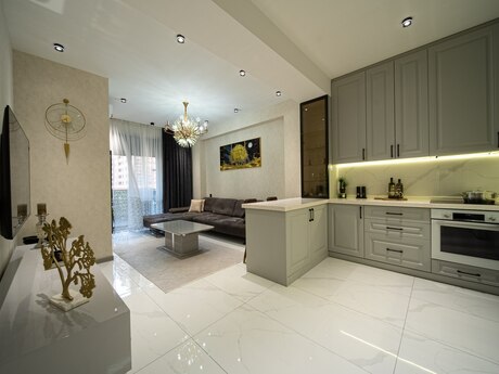 4 otaqlı yeni tikili - 28 May m. - 120 m²