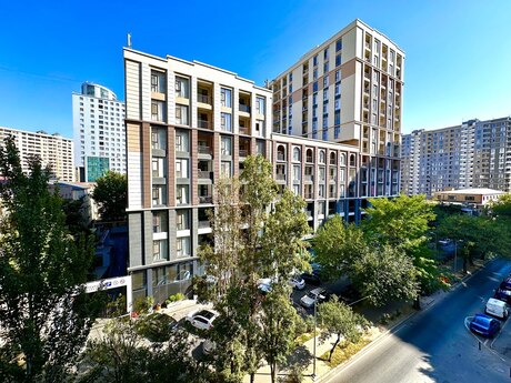 4-комн. новостройка - м. Нариман Нариманов - 120 м²