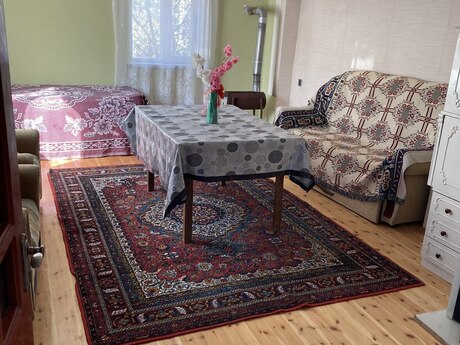 1 otaqlı həyət evi/bağ evi - Hökməli q. - 34 m²