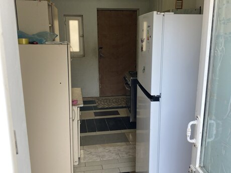 1 otaqlı həyət evi/bağ evi - Hökməli q. - 34 m²