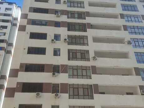 Obyekt - İnşaatçılar m. - 530 m²