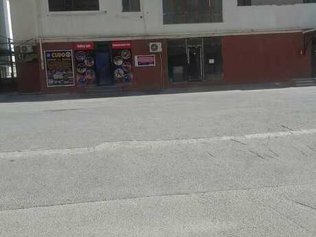 Obyekt - İnşaatçılar m. - 530 m²