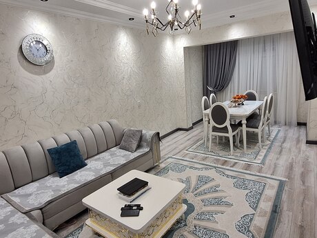4 otaqlı köhnə tikili - Memar Əcəmi m. - 100 m²