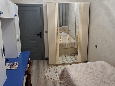 4 otaqlı köhnə tikili - Memar Əcəmi m. - 100 m²