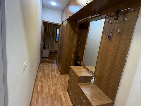 2 otaqlı köhnə tikili - Azadlıq Prospekti m. - 60 m²