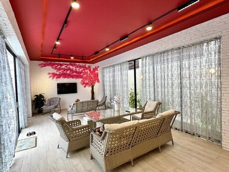5-комн. дом/дача - пос. Бильгях - 400 м²