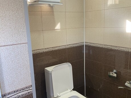 5 otaqlı həyət evi/bağ evi - Salyan - 130 m²