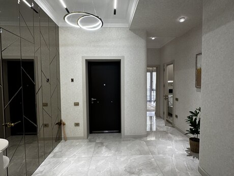 3 otaqlı yeni tikili - Xətai r. - 110 m²