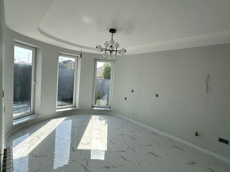 5 otaqlı həyət evi/bağ evi - Binə q. - 178 m²