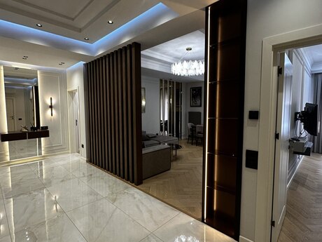 4 otaqlı yeni tikili - Xətai r. - 141 m²