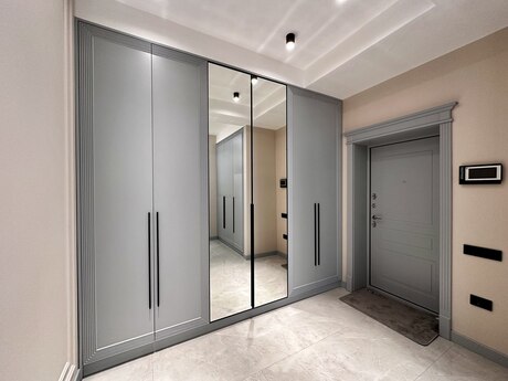 4 otaqlı yeni tikili - 28 May m. - 120 m²
