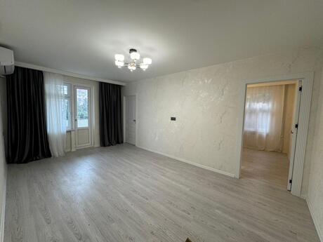 3 otaqlı köhnə tikili - Əhmədli m. - 65 m²