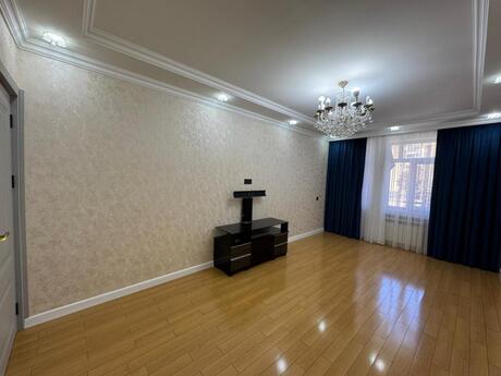 3 otaqlı köhnə tikili - Xalqlar Dostluğu m. - 65 m²